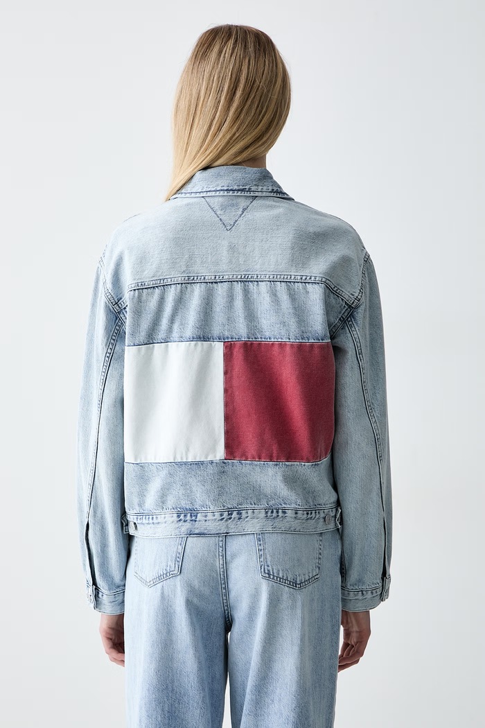 Oblačila Tommy Jeans kratka jakna ženska denim DW0DW23471 modra