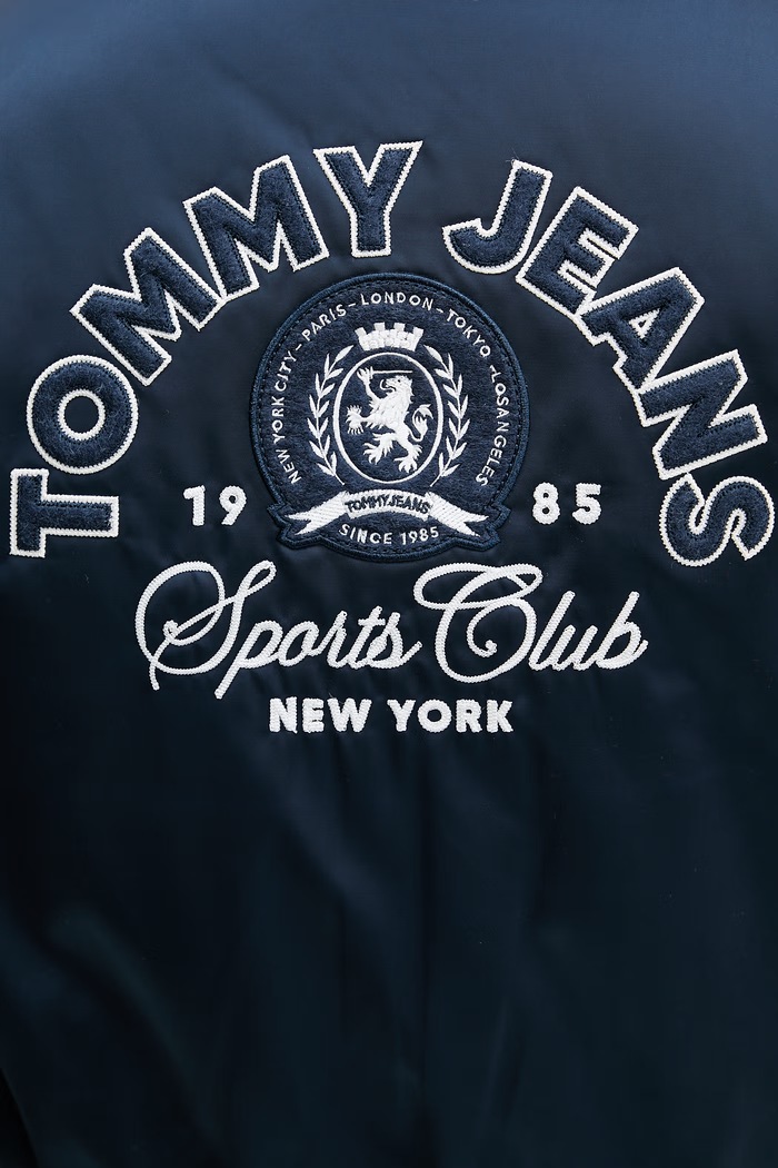 Tommy Jeans geacă bomber pentru femei bleumarin DW0DW23153