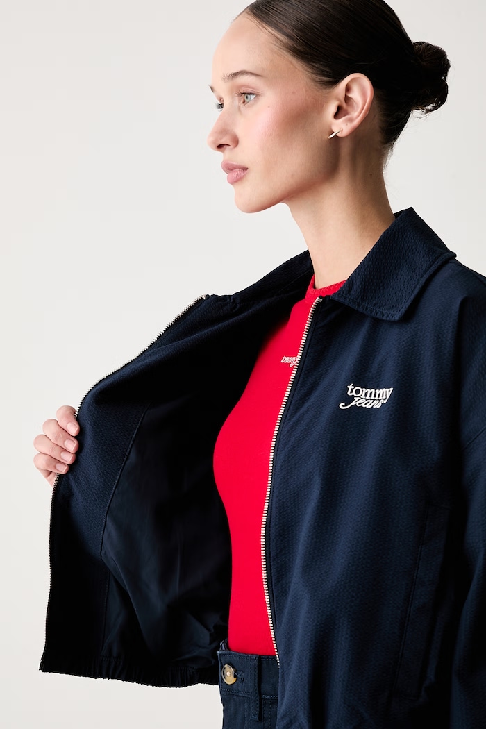Tommy Jeans prijelazna jakna za žene DW0DW22912