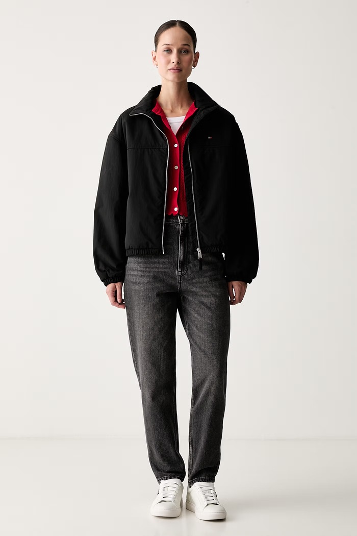 Tommy Jeans jakna za žene DW0DW22908 crna AW26