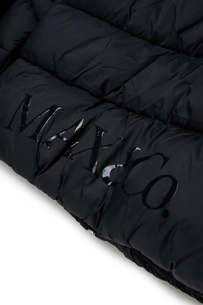 Max&Co. prošivena jakna za djecu MAXJ61F JACKET crna MX0366.MX02A