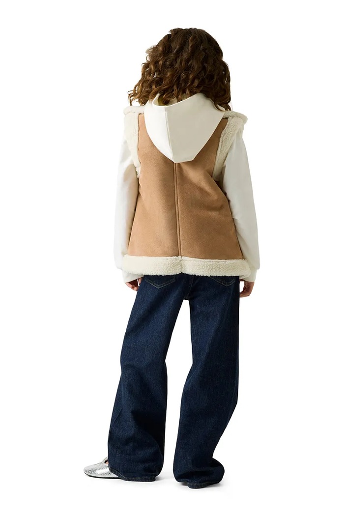 Guess bezrękawnik dziecięcy z imitacji zamszu J6YL15.W2630.9BY2 brązowy