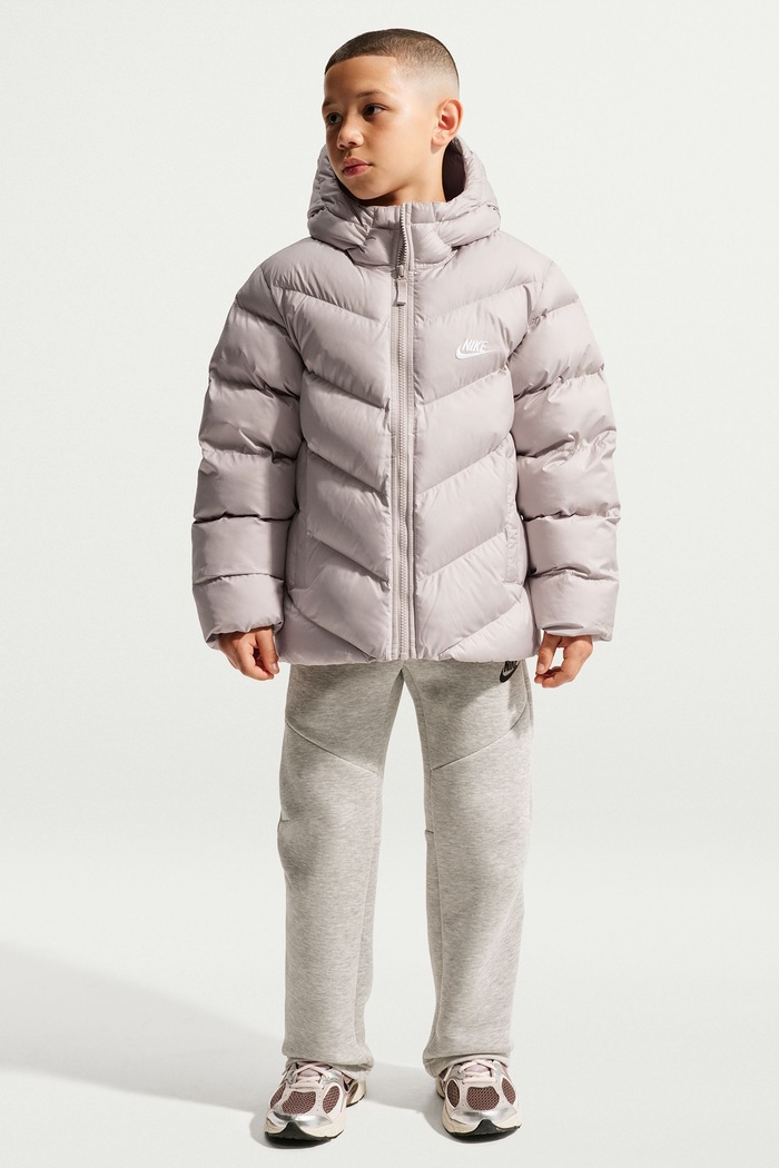 Nike Kurtka pikowana dziecięca Nike Sportswear All Day Play HQ4976