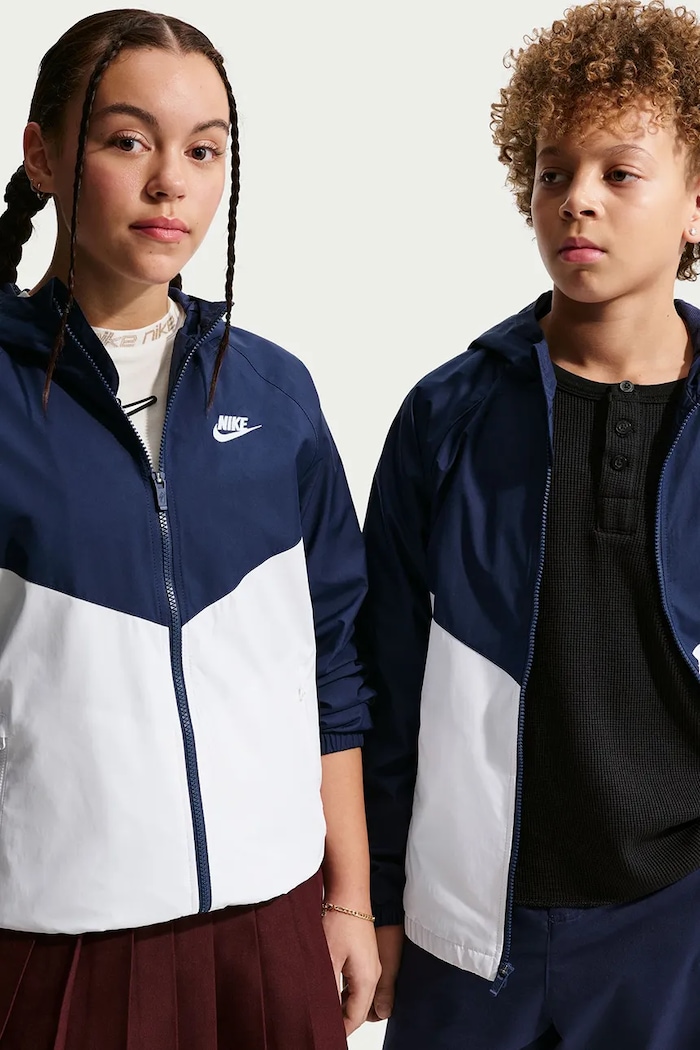Nike Kurtka sportowa dziecięca Nike Sportswear Windrunner IF2821