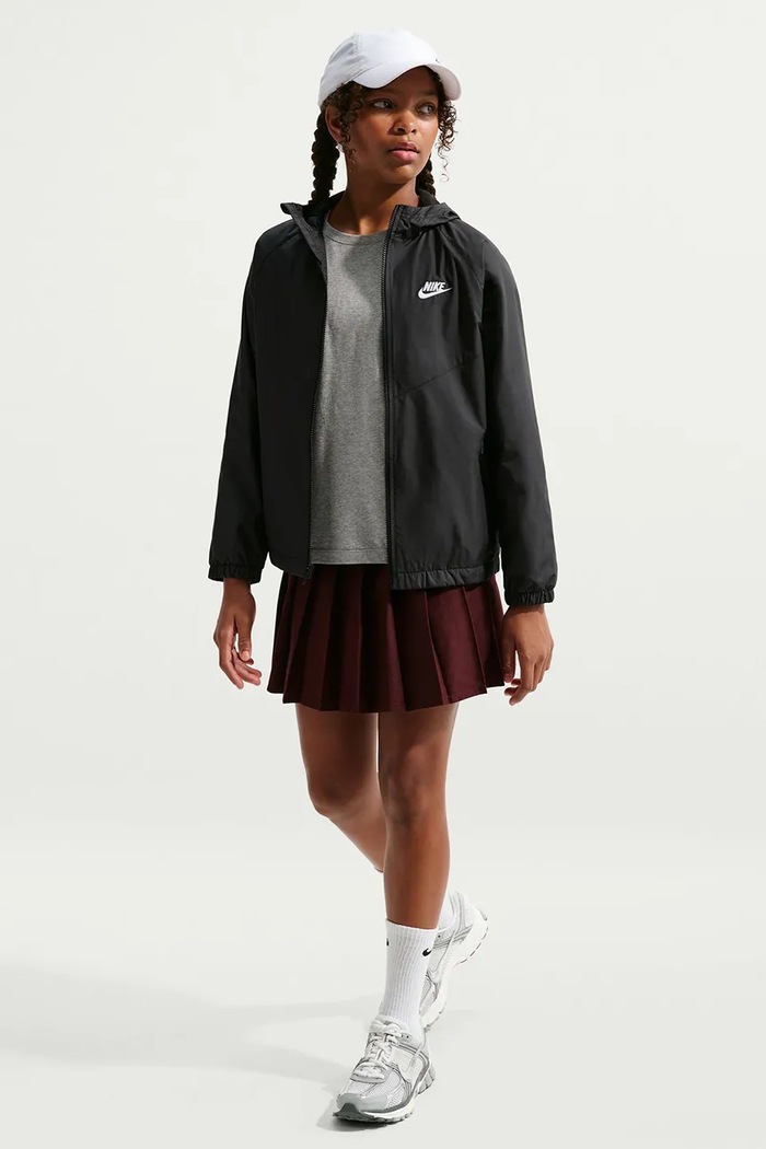Nike Kurtka sportowa dziecięca Nike Sportswear Windrunner czarny IF2821