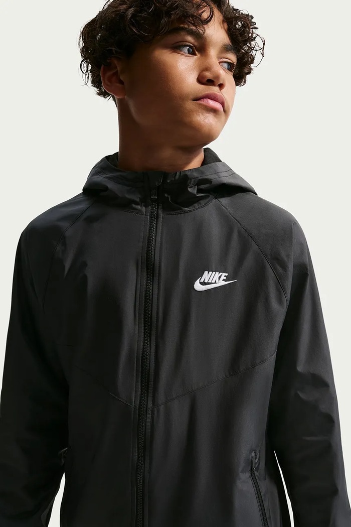 Kurtka sportowa dziecięca Nike Sportswear Windrunner Nike czarny IF2821