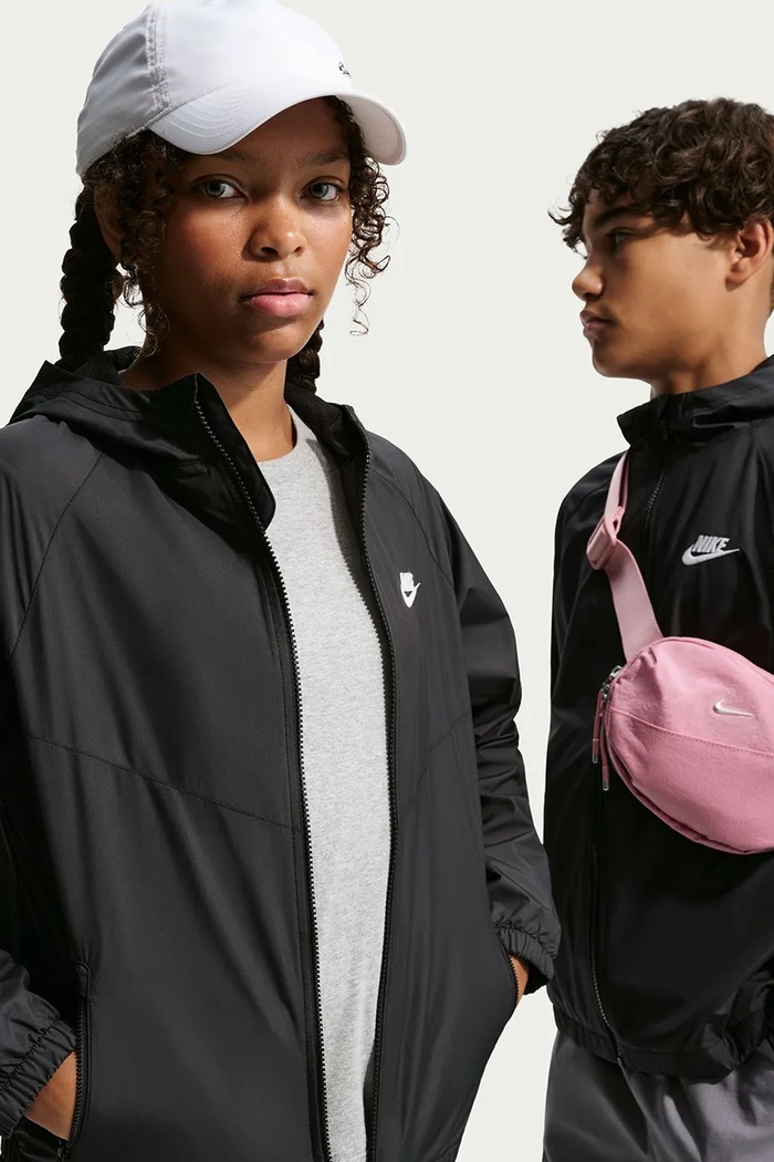 Nike Kurtka sportowa dziecięca Nike Sportswear Windrunner IF2821