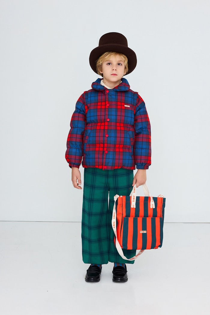 Tinycottons Kurtka pikowana dziecięca z bawełną CHECK SHORT PADDED JACKET czerwony AW26.044