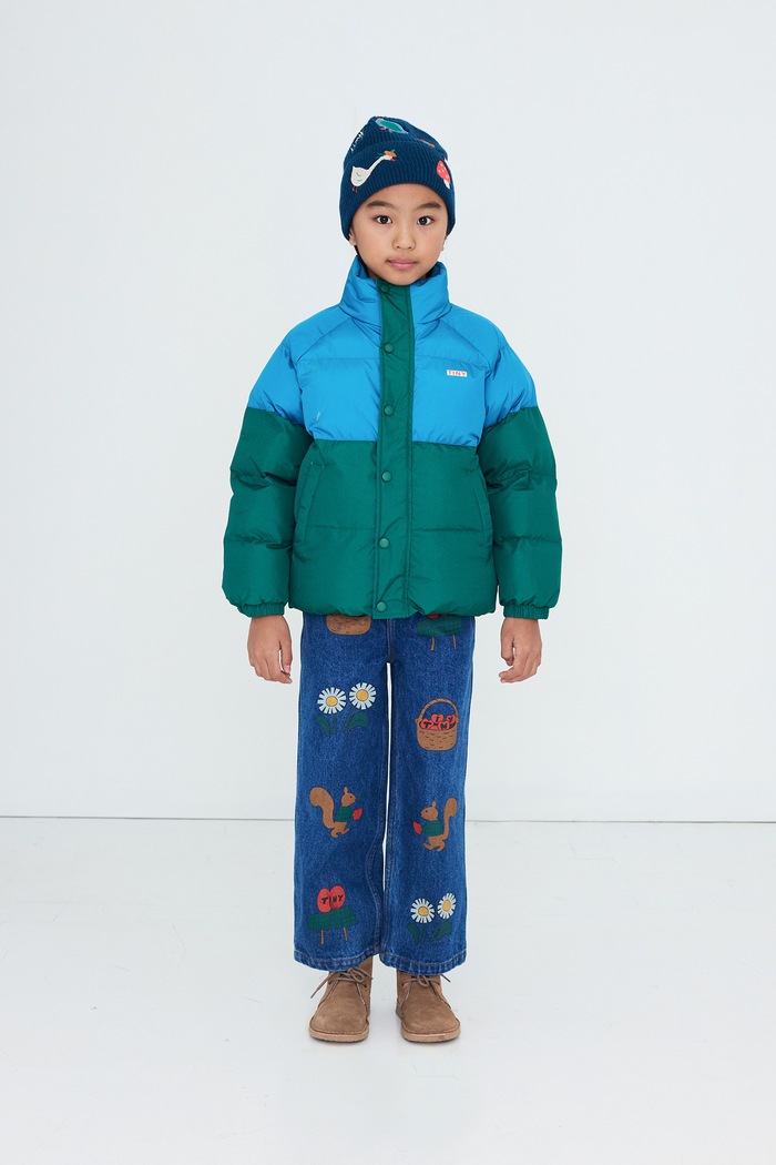 Tinycottons Kurtka pikowana dziecięca COLOR BLOCK SHORT PADDED JACKET niebieski AW26.178
