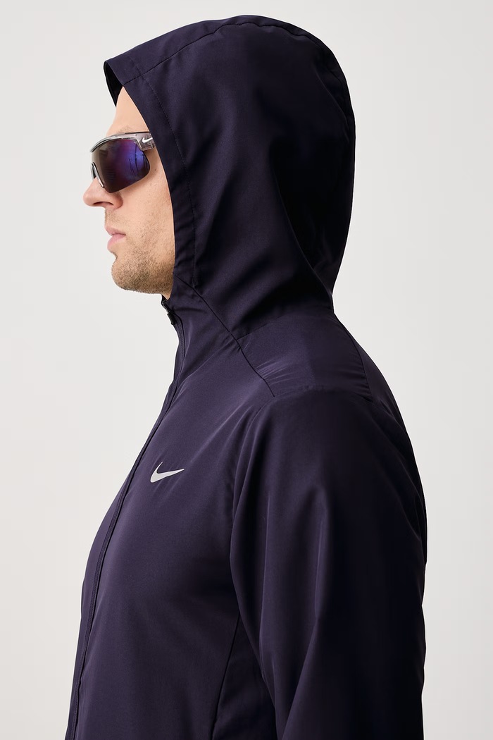 Kurtka sportowa męska Form Dri-FIT Nike FB7482.525 fioletowy