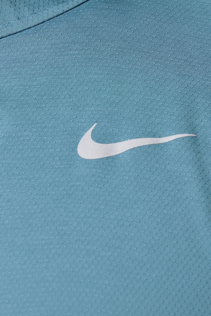Kurtka do biegania męska Impossibly Light Windrunner Nike szary HV6521.088
