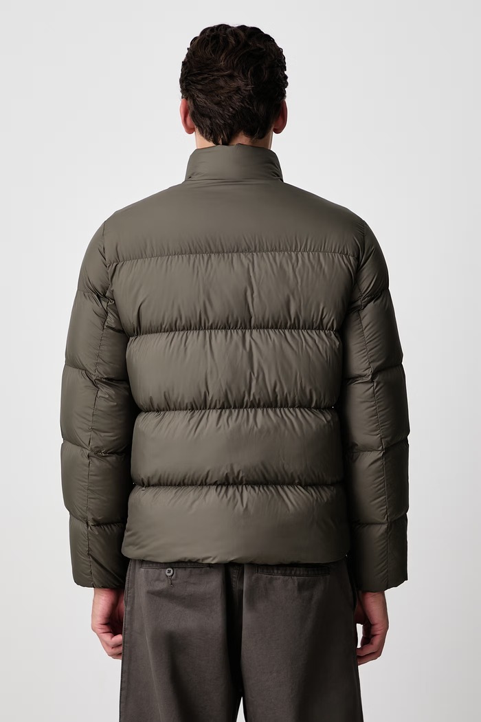 Odzież Woolrich CFWOOU2086MBUT2635 kurtka puchowa męska CFWOOU2086MBUT2635 zielony