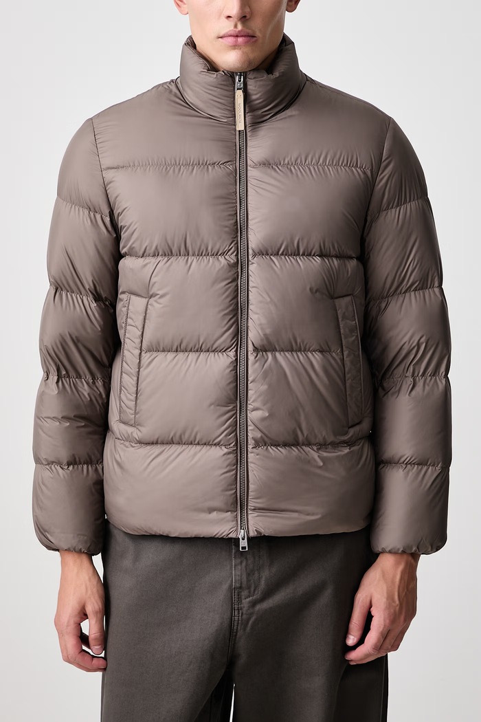 CFWOOU2086MBUT2635 kurtka puchowa męska Woolrich beżowy CFWOOU2086MBUT2635