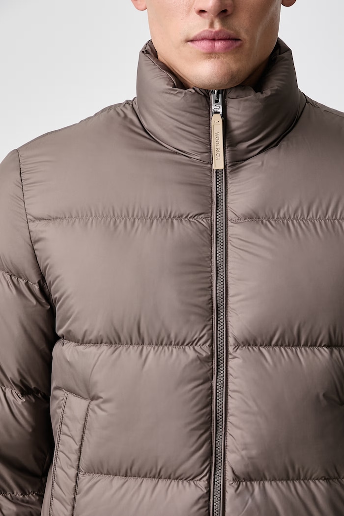 Woolrich CFWOOU2086MBUT2635 kurtka puchowa męska CFWOOU2086MBUT2635