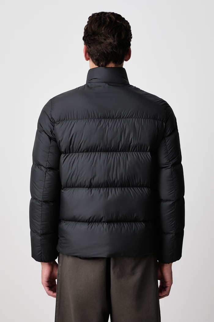 Odzież Woolrich CFWOOU2086MBUT2635 kurtka puchowa męska CFWOOU2086MBUT2635 czarny