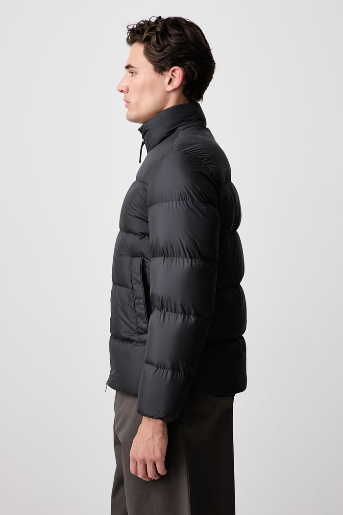 CFWOOU2086MBUT2635 kurtka puchowa męska Woolrich CFWOOU2086MBUT2635 czarny