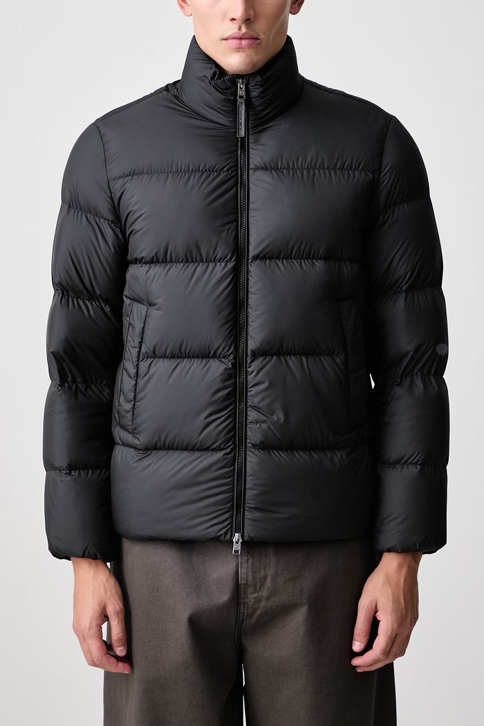 CFWOOU2086MBUT2635 kurtka puchowa męska Woolrich czarny CFWOOU2086MBUT2635