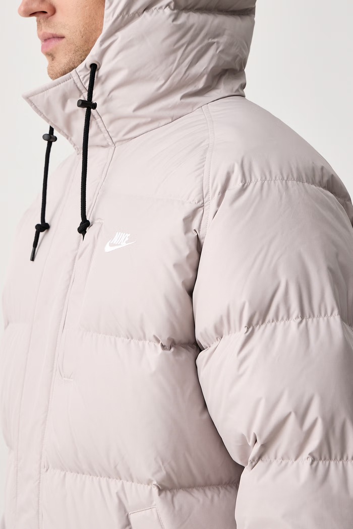Kurtka puchowa męska Club Therma-FIT Nike Sportswear IB2973.211 beżowy