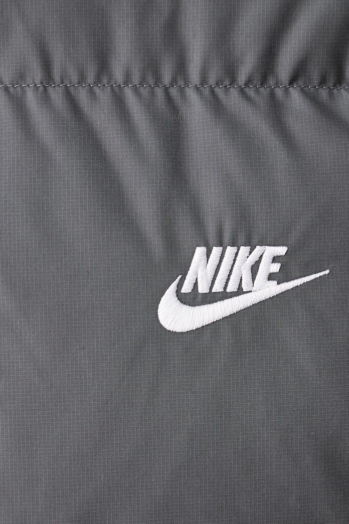 Páperová bunda pánska Club Nike Sportswear sivá IB2975.068