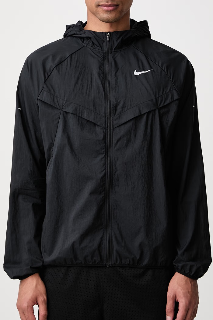 Športová bunda pánska Stride UV Repel Nike HV4548.010 čierna
