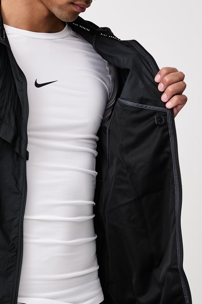 Nike Športová bunda pánska Stride UV Repel HV4548.010