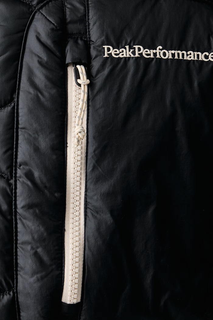 Bezrękawnik puchowy męski Helium Peak Performance czarny G80344090