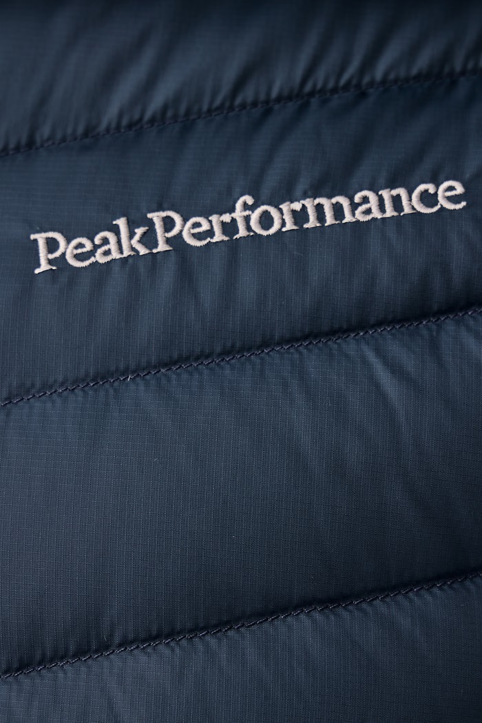 Kurtka puchowa męska Frost Down Peak Performance granatowy G80526010