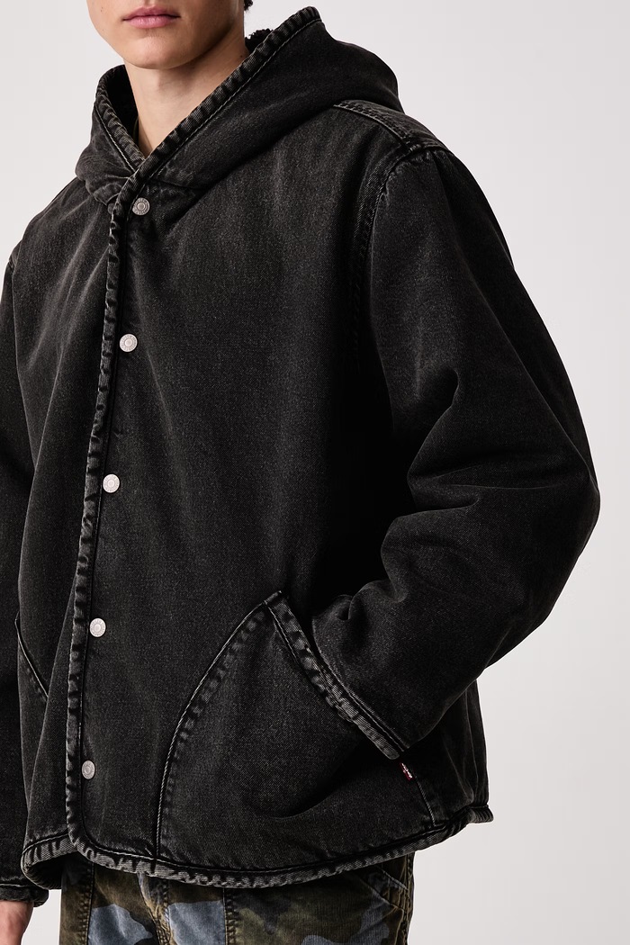 Dvostrana jakna za muškarce DECK HOODIE SHERPA Levi's 007S7 crna
