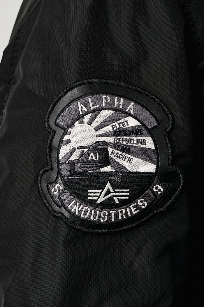 Kurtka przejściowa męska Aviation Jackets Engine Alpha Industries czarny 103101