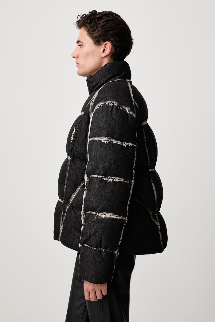 Bookish Cott Den Racing Puffer зимняя куртка из хлопка для мужчин Off-White 44MED06DF26D001001 чёрный