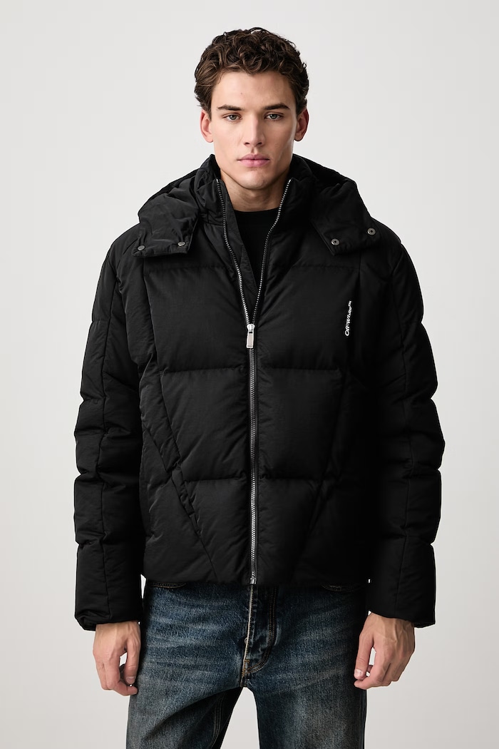 Off-White Bookish Nyl Twill Racing Puffer зимняя куртка для мужчин чёрный 44MED06CF26F001001