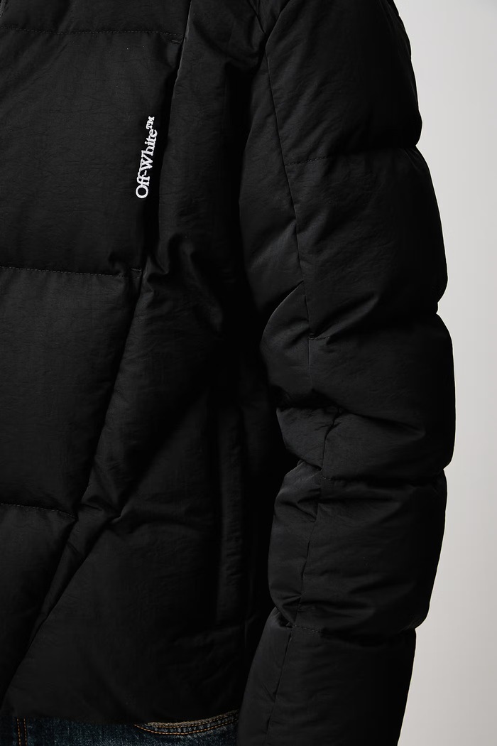 Off-White Bookish Nyl Twill Racing Puffer зимняя куртка для мужчин 44MED06CF26F001001