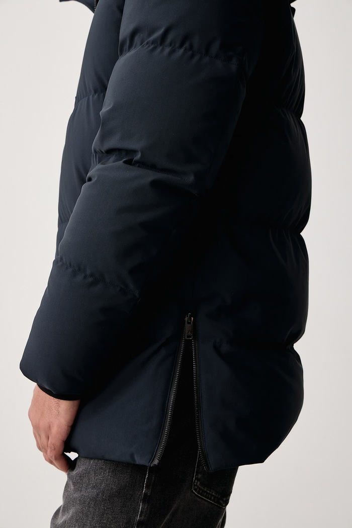 Kurtka puchowa męska MOOSE KNUCKLES granatowy M36MJ135