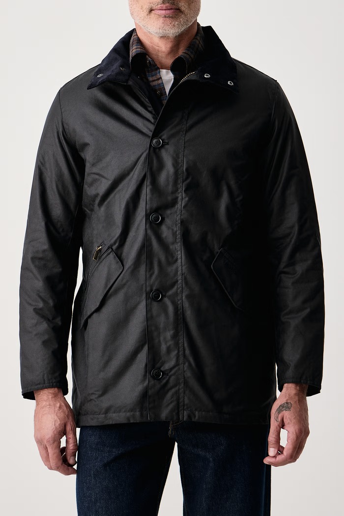 Krótka kurtka męska bawełniana Barbour MWX2581 granatowy