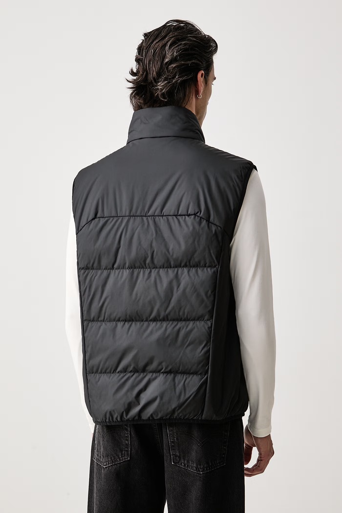 Одежда BOSS Green безрукавка для мужчин OW_Urbanex Puffer V 50565207 чёрный