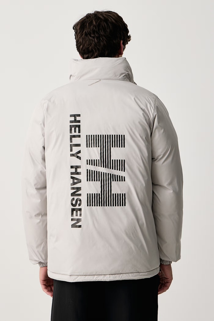 Odzież Helly Hansen Kurtka dwustronna męska REVERSIBLE PUFFER 54060.993 czarny