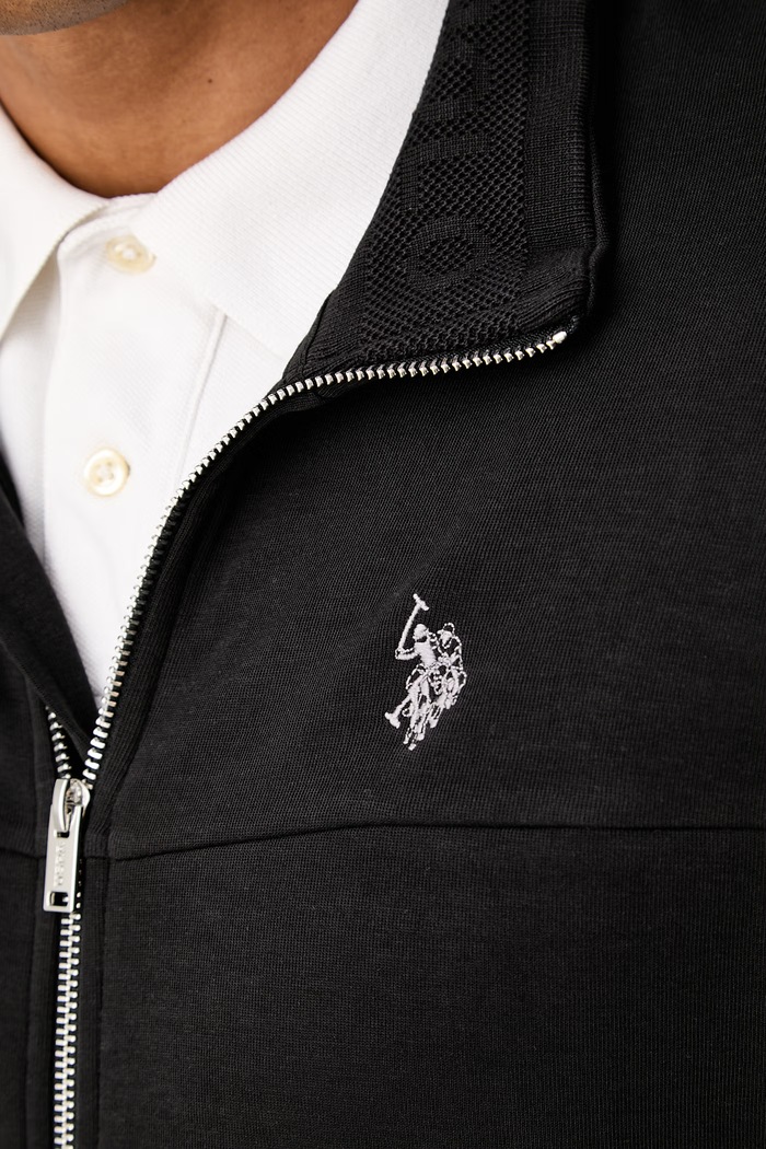 U.S. Polo Assn. jopica moška z bombažem LUXE DHM ZIP THROUGH FUNNEL MUP5489 črna