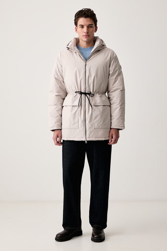 U.S. Polo Assn. Kurtka męska SMART LONGLINE PADDED PARKA MUP5446 beżowy AW26