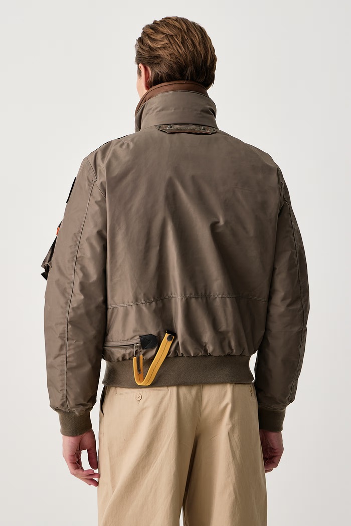 Odzież Parajumpers Kurtka puchowa męska FIRE S. PMJKMA260128 zielony