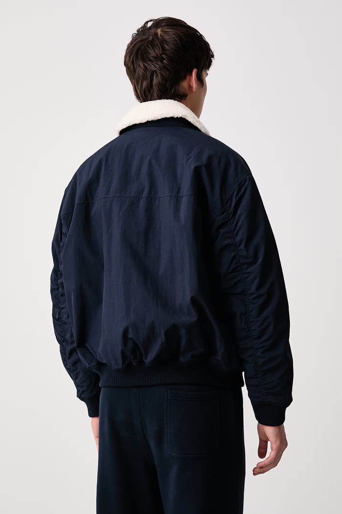 Oblačila Tommy Jeans Prehodna jakna moška DM0DM23499 mornarsko modra