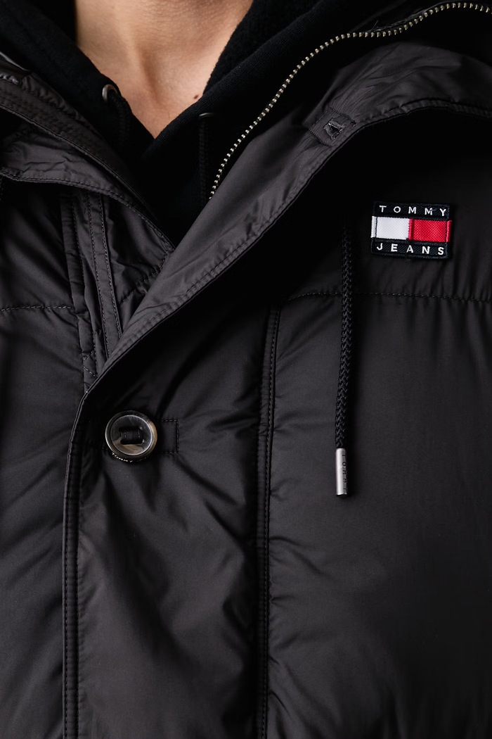 Kurtka pikowana męska Tommy Jeans czarny DM0DM23730