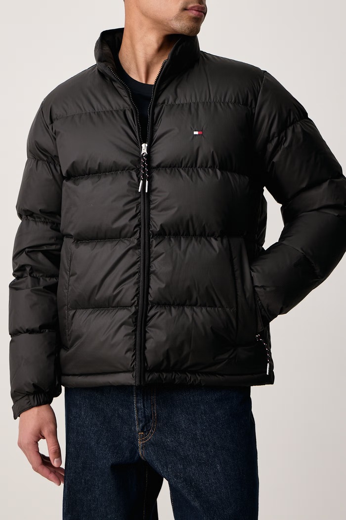 Πουπουλένιο μπουφάν ανδρικό Tommy Hilfiger MW0MW45196 μαύρο
