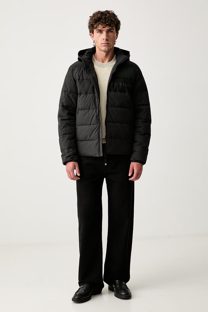 Tommy Hilfiger jakna moška MW0MW45273 črna AW26