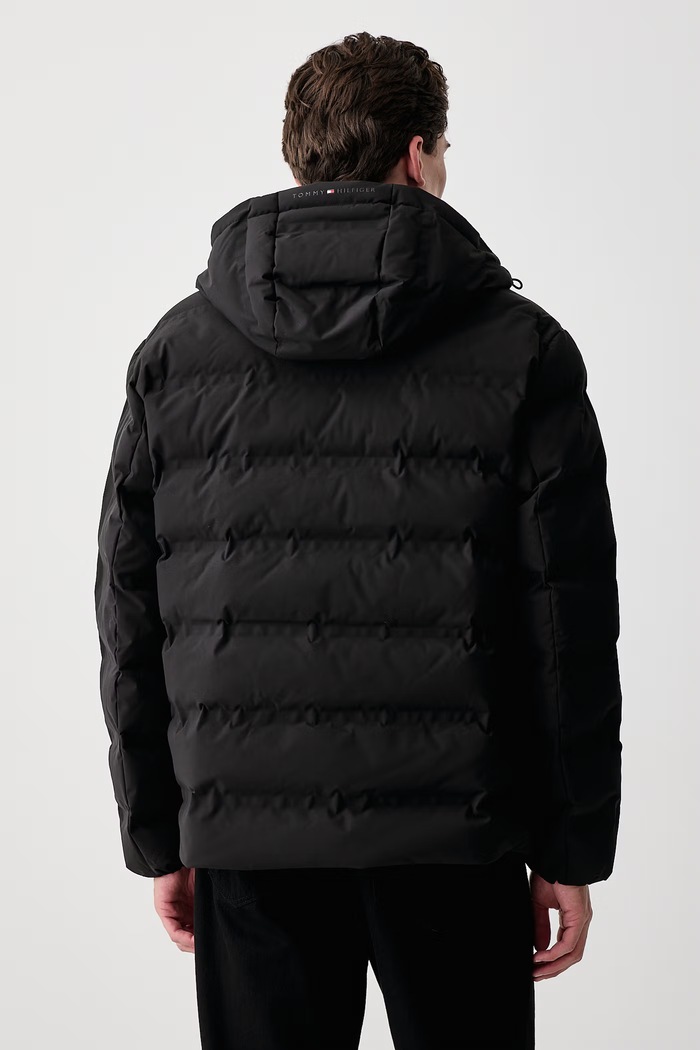 Odzież Tommy Hilfiger Kurtka męska MW0MW44977 czarny