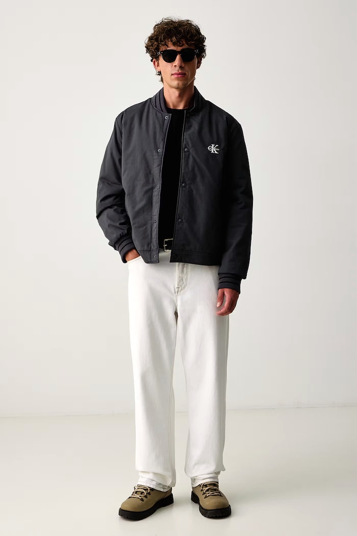 Calvin Klein Jeans Geacă de tranziție pentru bărbați LV04RH407G gri AW26