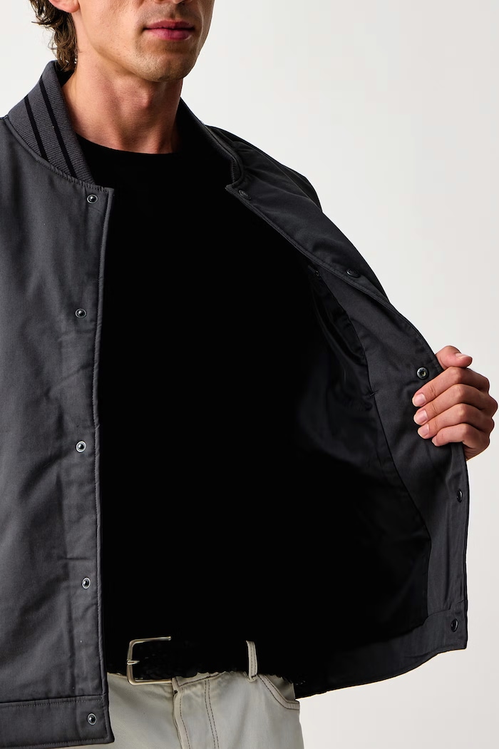 Calvin Klein Jeans Geacă de tranziție pentru bărbați LV04RH407G