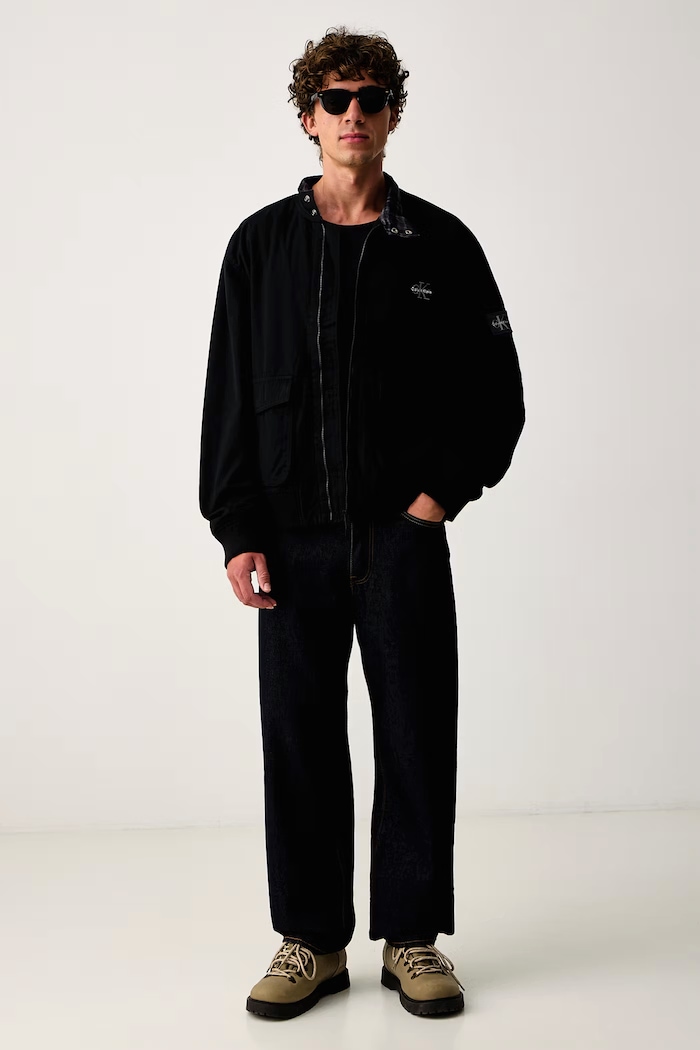 Calvin Klein Jeans Átmeneti kabát férfi LV04RH401G fekete AW26