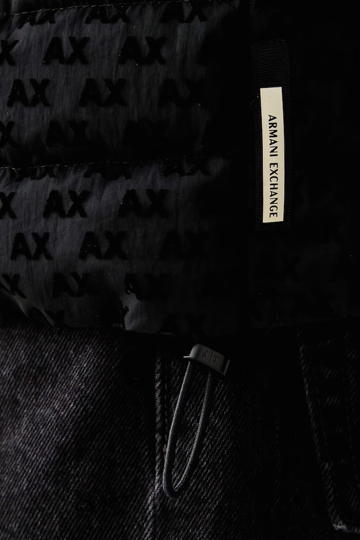 Bezrękawnik puchowy męski Armani Exchange czarny XM003511.AF19870
