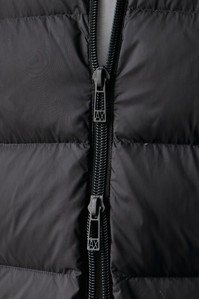 Giacca piumino da uomo Armani Exchange nero XM003476.AF16927