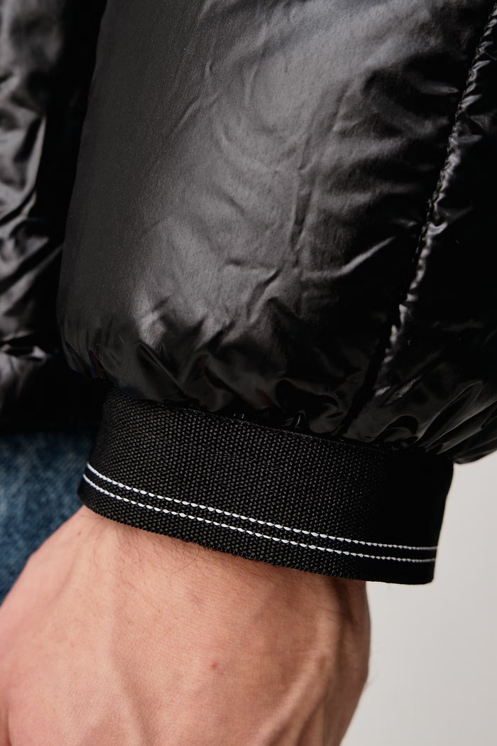 Pernata jakna za muškarce Armani Exchange crna XM003344.AF23755